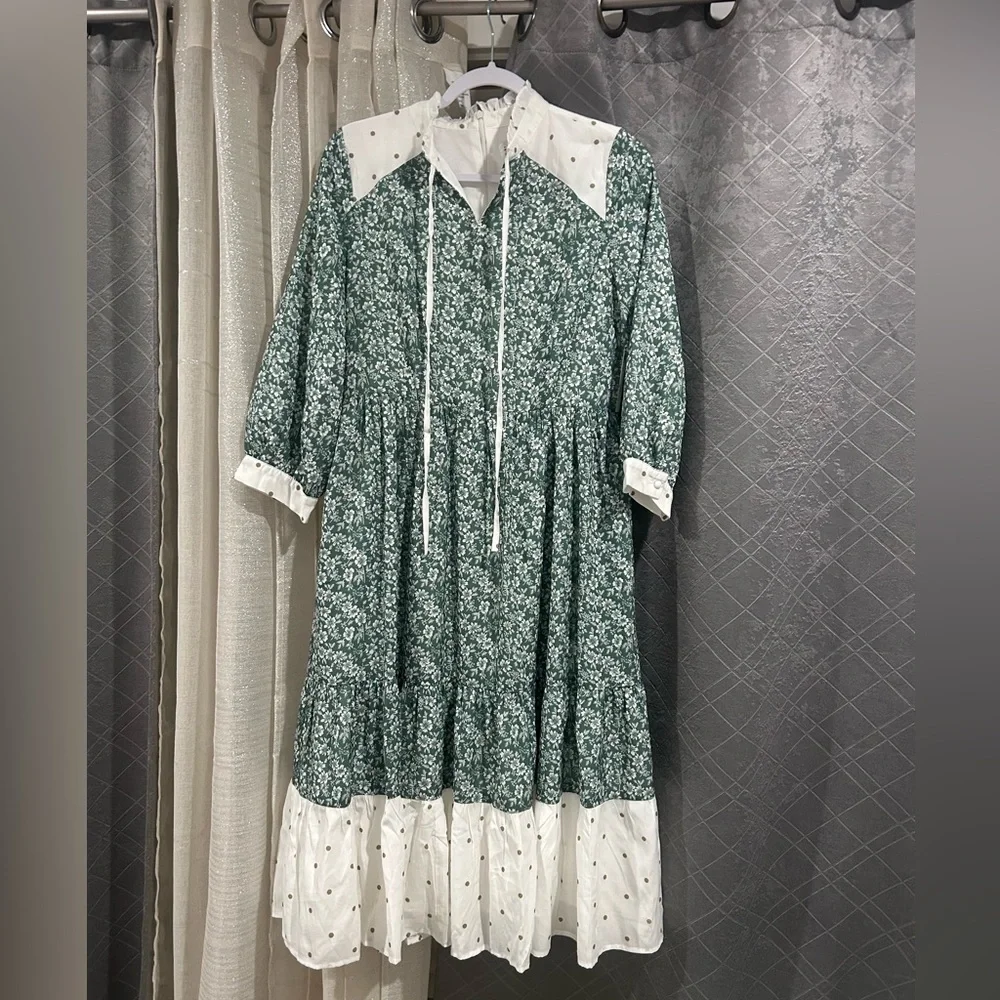 NWT Dainty Jewells Midi Dress - Picture 1 of 4
